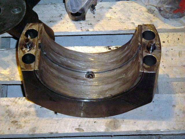 View of A6 Big End bottom half after being removed to enable Piston and connecting rod to be removed, Photo by Andre Kent